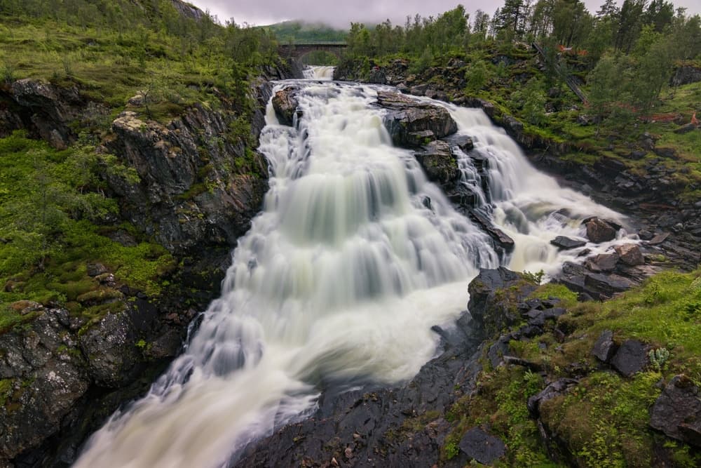 voringfossen shutterstock 2639512849